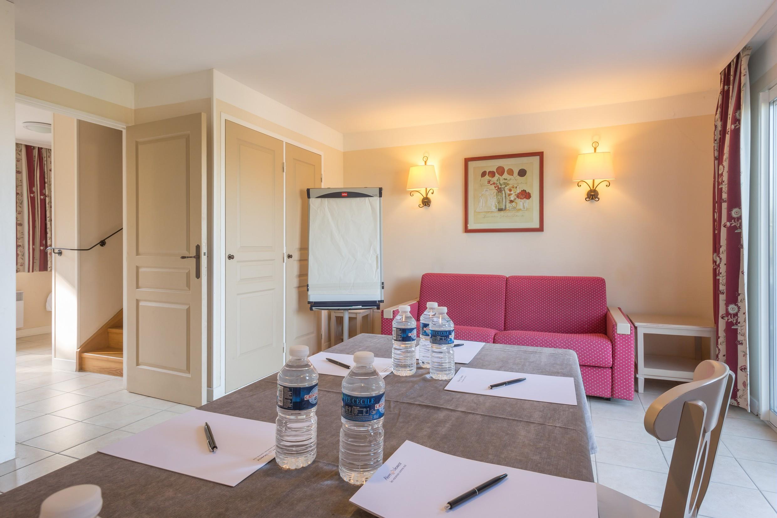 Sowell Hotels Ardeche Grospierres Eksteriør billede